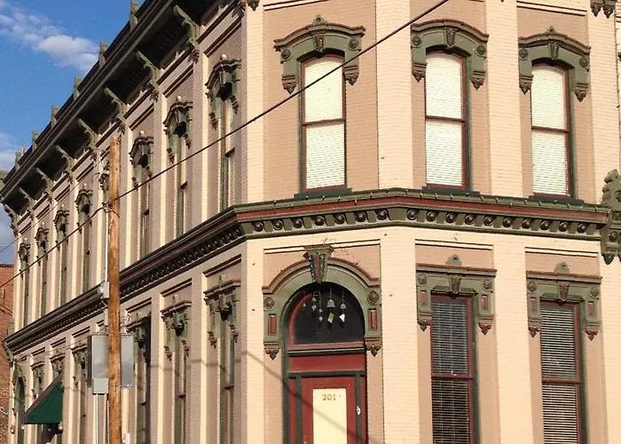 Main Street Bed & Breakfast Hannibal